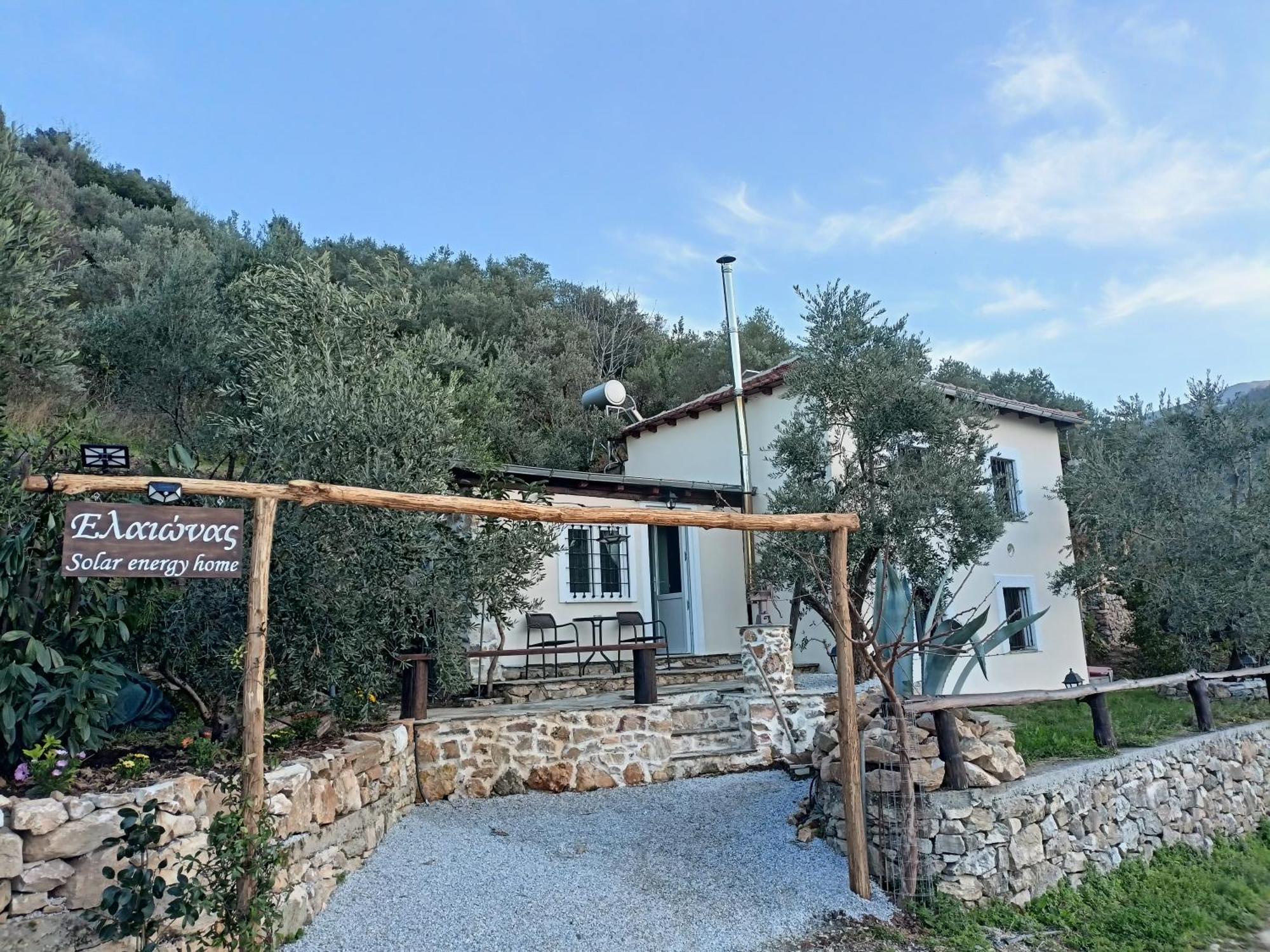 ελαιώνας - Solar Energy House * Chorefton